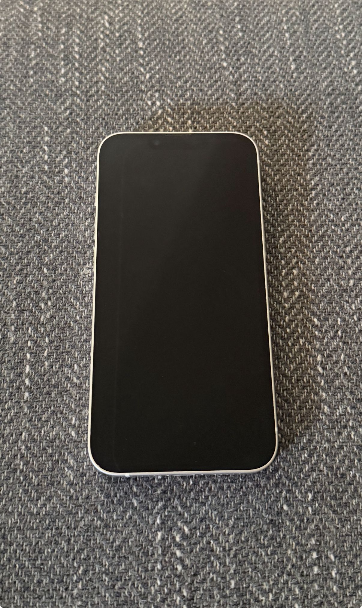 iPhone 14