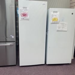 Freezer Upright 13 Cu Ft New And 1 Year Warranty 