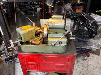 Kwik-Way valve facing machine