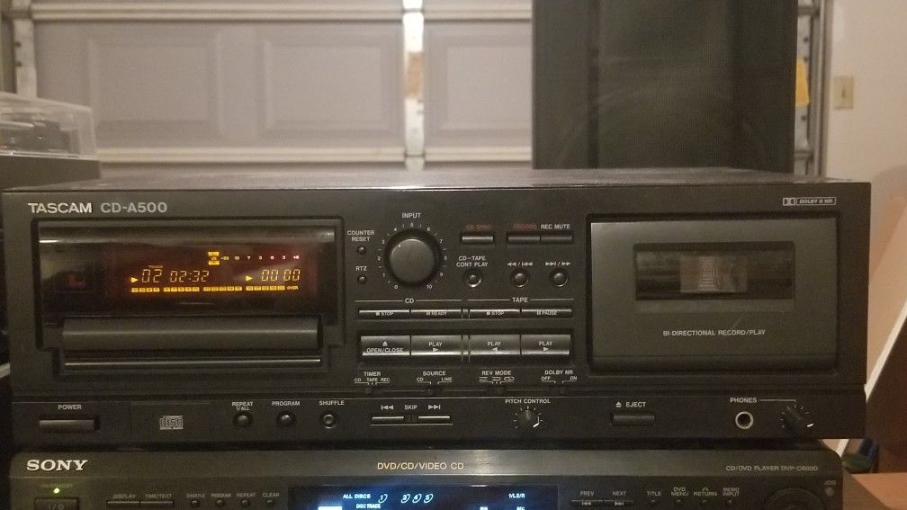 Tascam CD A500