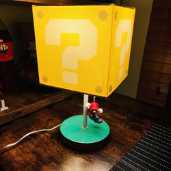 Super Mario Lamp 