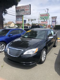 2014 Chrysler 200. Clean title priced at wholesale I CAN GET ANYONE APPROVED, NO SOCIAL? NO PROBLEM NO LICENSE NO PROBLEM!!!!!