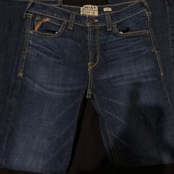 Ariat, Relaxed boot cut, dark wash, 14 