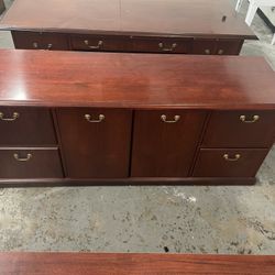 Solid wood Work Credenza(72L x 21W x 29 1/2H)😊$99 🤩wow 😊