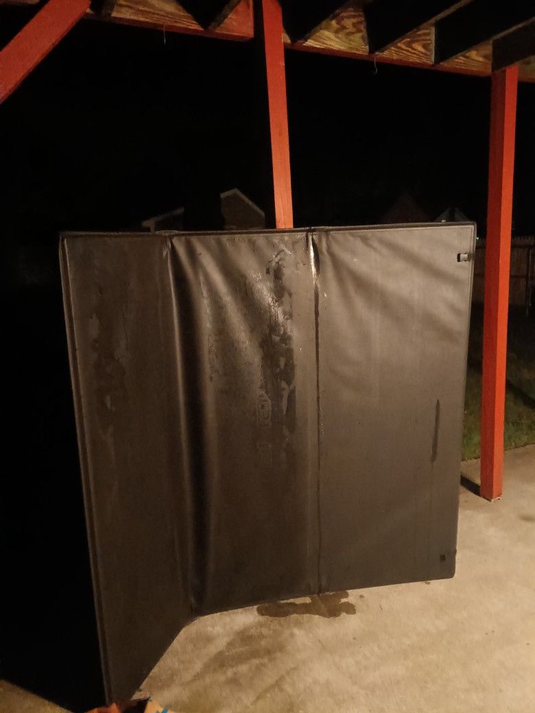 Tonneau Cover For GMC/CHEVY Colorado