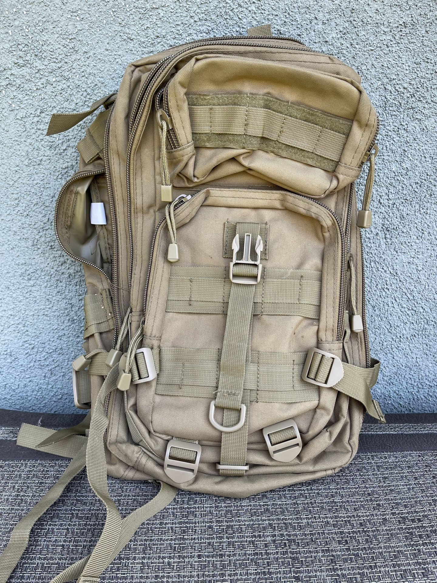 WFS World Famous Sports Medium Tactical Pack