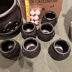 7Pack Halloween Cauldron with Handle Black Cauldron Candy Bucket Candy Kettle for Halloween 6PCS Eye
