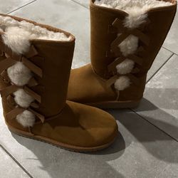 Koolaburra by UGG Victoria Tall Boots