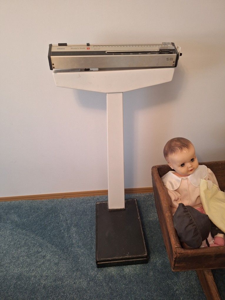 Vintage Balance Scale