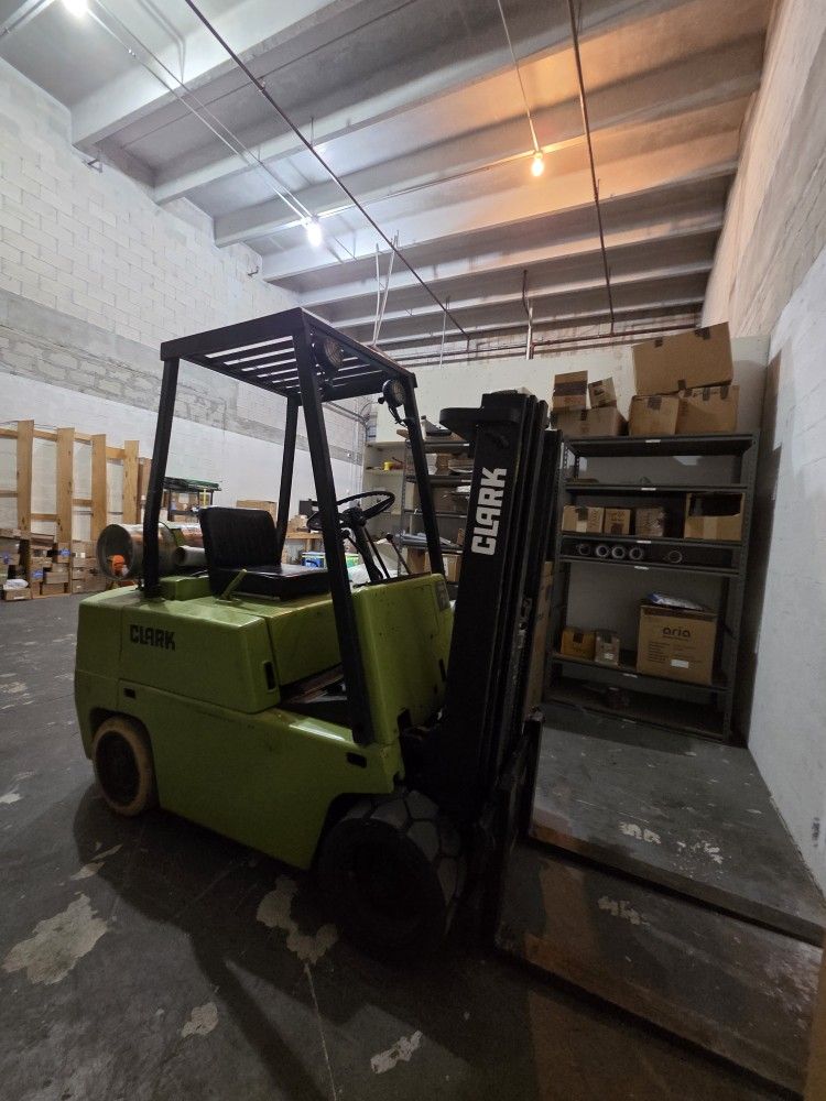 Forklift
