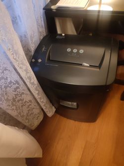 Paper shredder