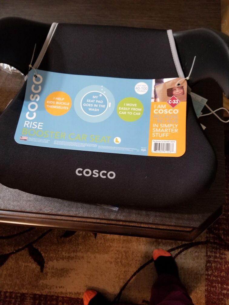 New Cosco Backless Booster Seat 