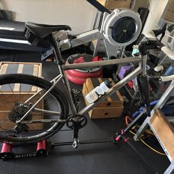 Bike Indoor Trainer Roller Spin System Wahoo Swift