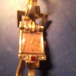Antique Ladies Watch 5%12k Gold art Deco 
