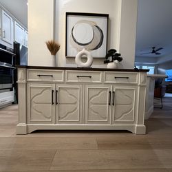 TV Console / Sideboard