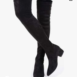 Black Knee High Boots Size 7