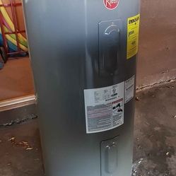 Refurbished 50 gal Gas Water Heater (installation included)
