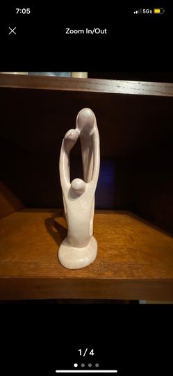 •Family Sculpture Art