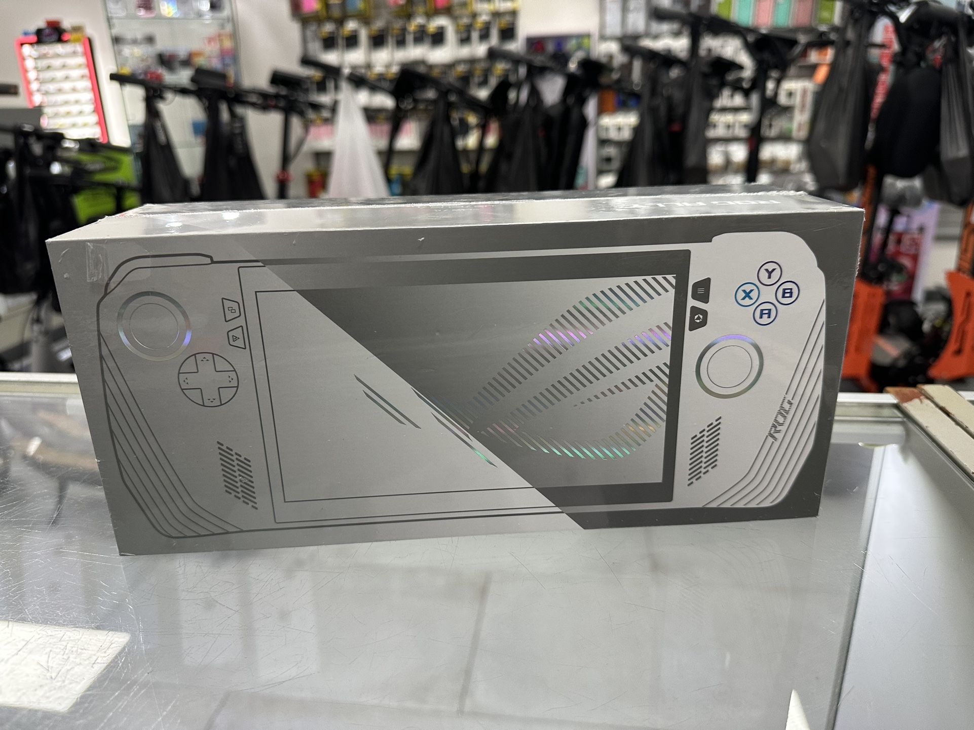 Asus Rog Ally Z1 Extreme 512GB! Finance For $50 Down Payment!!