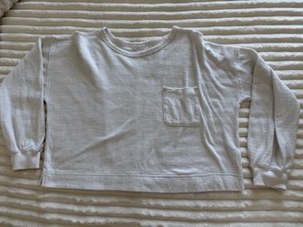 Light Gray Crewneck Sweatshirt with Chest Pocket