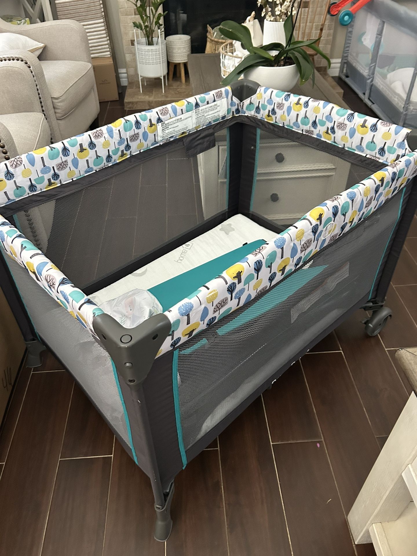 PAMO BABE PORTABLE CRIB FOR , PORTABLE PLAYPEN WITH DETACHABLE BASSINET - BLUE