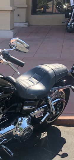 2012 dyna  seat