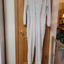 Juicy Couture Velour Soft Jumpsuit With Hood. Size XL. Off White