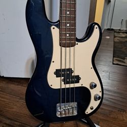 Johnson Short Scale Precision Bass