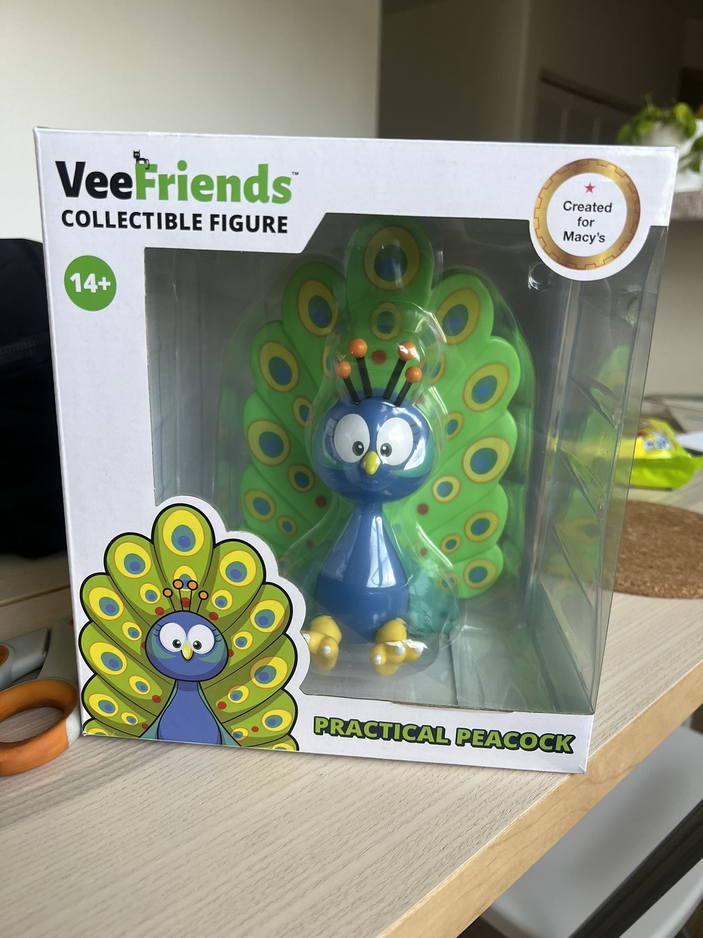 veefriends collectible 6'' vinyl practical peacock figurine