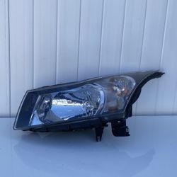2011 2011 2013 2014 2015 CHEVROLET CRUZE Left Driver Side Headlight OEM