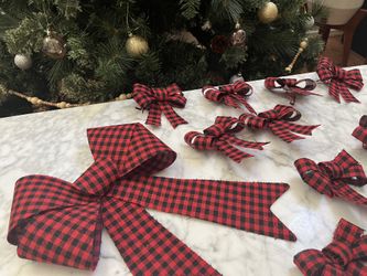 Christmas Holiday Decor, Plaid & Burlap Bows