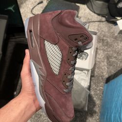 Jordan 5 Burgandy