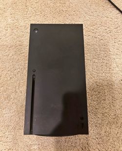 Xbox series x and comes with controller