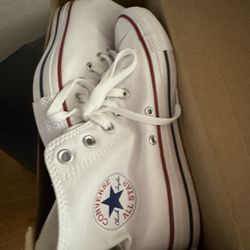Women’s Converse 8