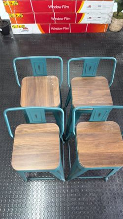 4  Bar stools counter height