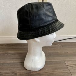Coach XS Black Hat