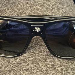 Vuarnet Black Polarized Sunglasses w/ Original Case Sleeve And Cleaning Cloth - Made in France