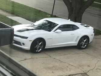 Camaro RS stock 20” rims