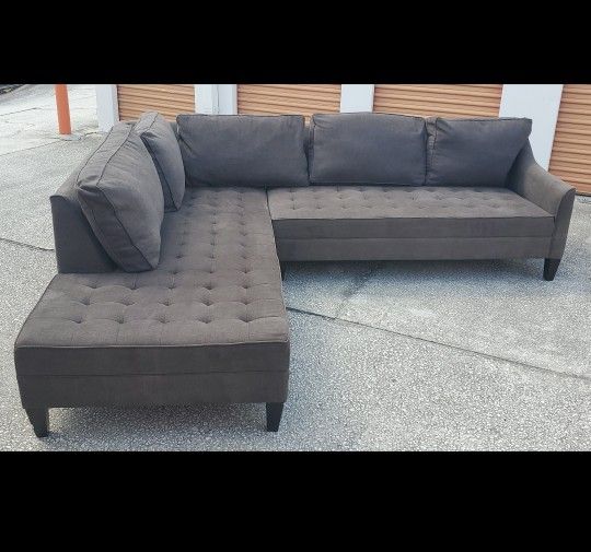 Haverty's Dark Gray Sectional Couch Sofa
