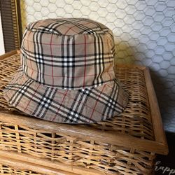 Vintage Burberry Reversible Bucket Hat 