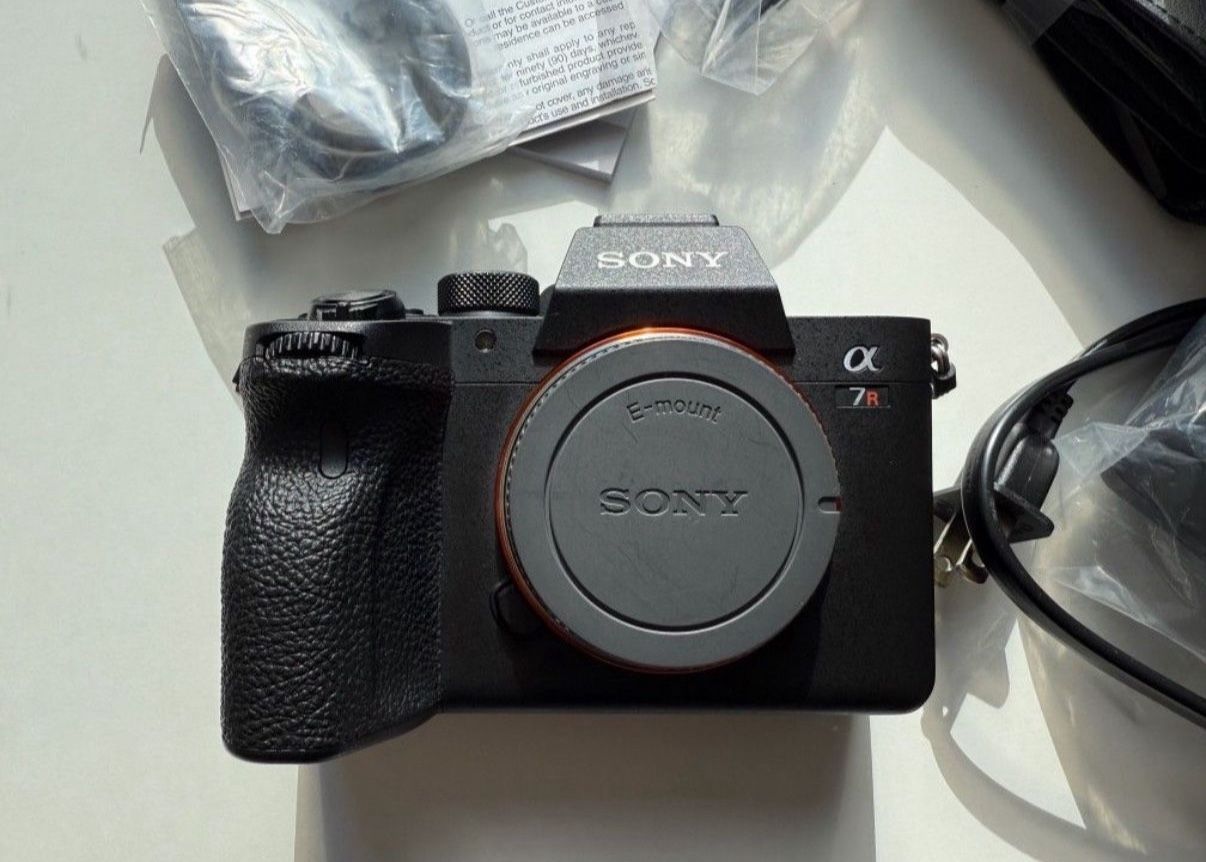 Sony 7riv Camera Body Only
