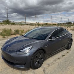 2020 Tesla Model 3 READ DESCRIPTION!