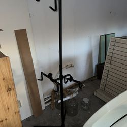 Rack For 4 Bikes Great Condition 