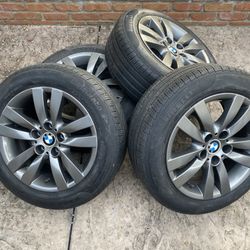 225/55R17 Pirelli Tires w/Refurbished Alloy Rims
