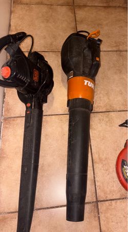 Black+Decker and Worx Electric Leaf Blowers – Lot of 2