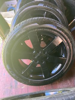 Black 5-Spoke Alloy Wheels with Tires