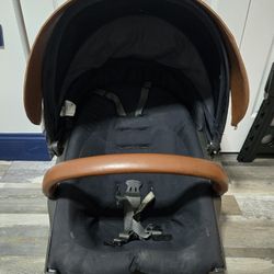 Stokke xplory stroller,carry cot,carry cot snap,cup holder,diaper bag,shopping bag w/ mosquito net and rain cover,Pipa Nuna car seat w/base,extra pads