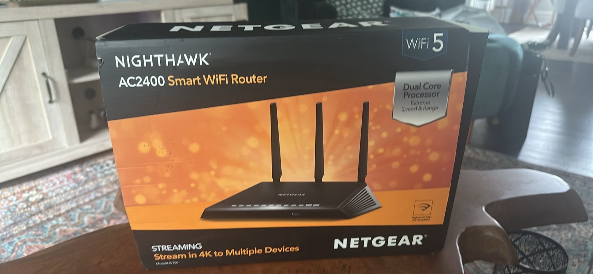 NETGEAR Nighthawk AC2400 Smart WiFi Router