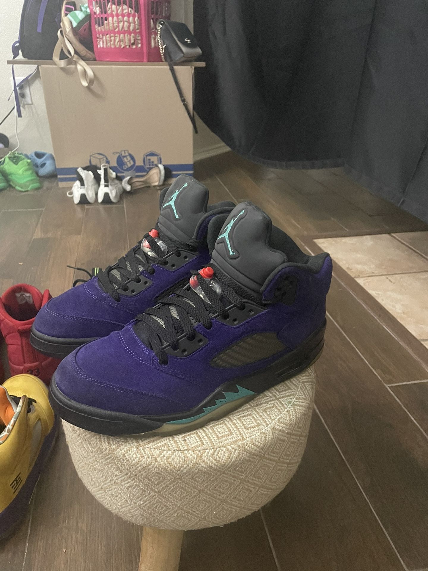 Jordan 5s Grapes