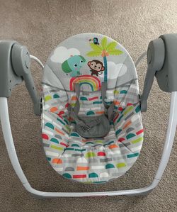 Portable baby swing